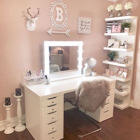 Bàn Trang Điểm 004