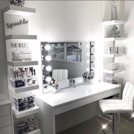 Bàn Trang Điểm 012